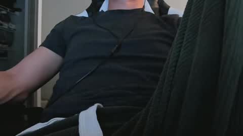 Delirium online show from October 22, 5:10 am