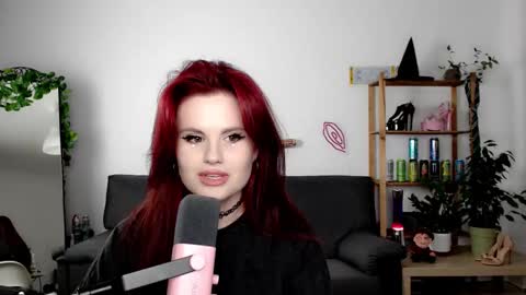 Snapshot of dellacrush_ chatting on September 15, 5:58 pm dellacrush_ online show from September 15, 5:58 pm