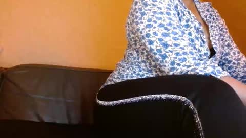 Delphine online show from February 13, 7:42 pm