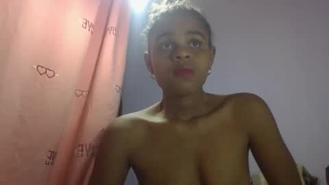 delphine online show from April 16, 4:12 am