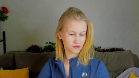 Delya online show from January 13, 1:35 am