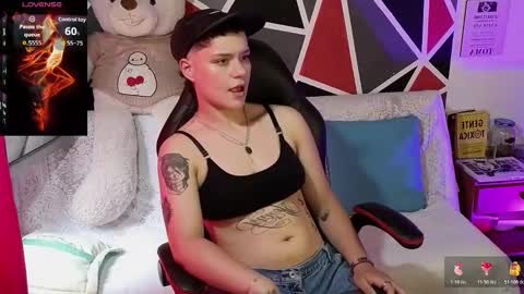 DEMI online show from February 4, 7:07 pm