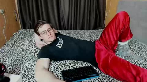 Deni online show from April 14, 6:22 pm