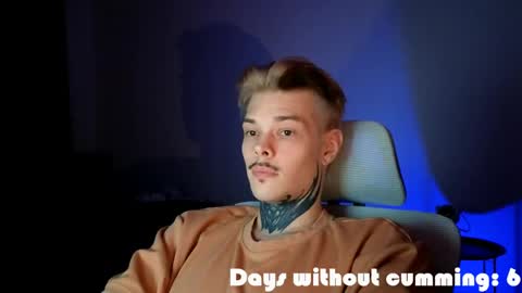 Denis online show from April 25, 7:11 pm