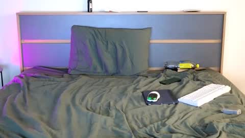 Denis online show from November 11, 6:21 pm