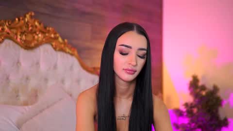 denisedevilles online show from March 7, 9:51 am