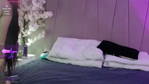 DeniseSun online show from January 31, 7:11 pm