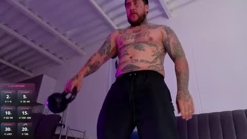 Snapshot of denjig chatting on October 27, 3:45 pm Oliver online show from October 27, 3:45 pm