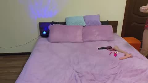 Denny brenda online show from January 22, 7:46 am