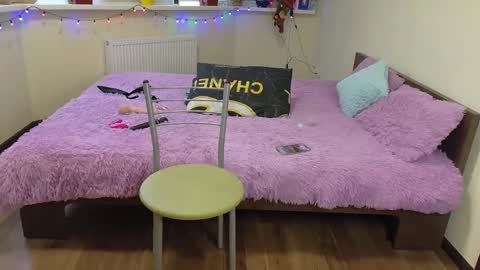 Denny brenda online show from January 15, 7:59 am