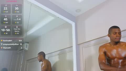 dereckwolf_ online show from October 17, 1:04 pm
