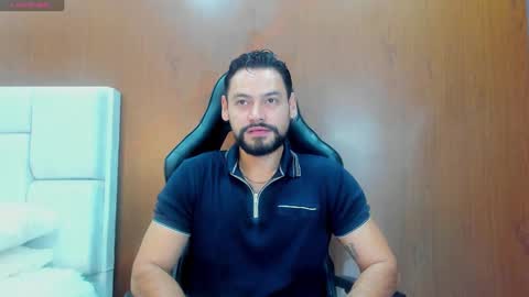 Snapshot of derrybigger_cm chatting on October 13, 6:10 pm DerryBigger CM online show from October 13, 6:10 pm