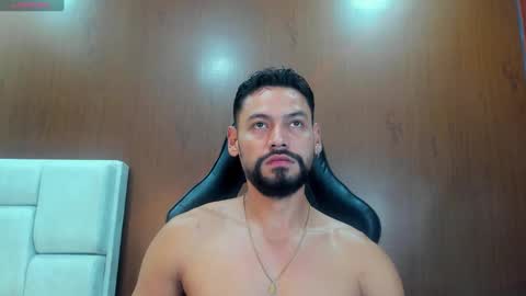 Snapshot of derrybigger_cm chatting on September 26, 8:17 pm DerryBigger CM online show from September 26, 8:17 pm