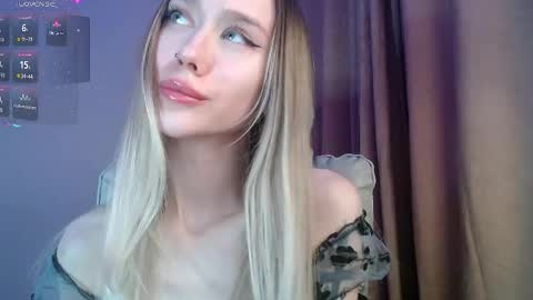 Ari online show from April 10, 6:01 pm