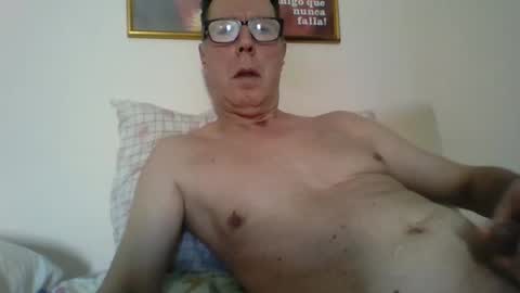 Snapshot of deseo7352 chatting on September 15, 10:39 am deseo7352 online show from September 15, 10:39 am