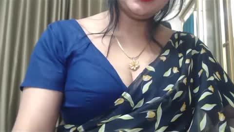 Snapshot of desimaisa130 chatting on January 31, 5:21 pm Maisa online show from January 31, 5:21 pm