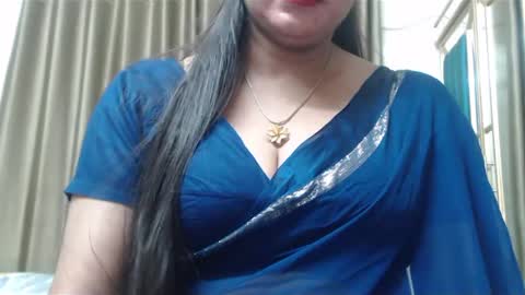 Snapshot of desimaisa130 chatting on March 7, 5:38 pm Maisa online show from March 7, 5:38 pm