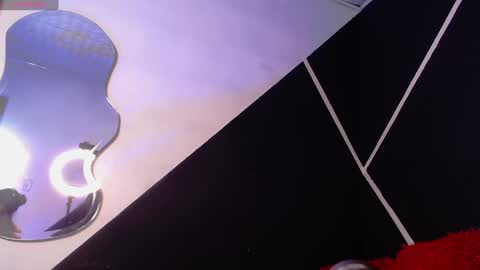 Snapshot of desire_gh chatting on December 7, 12:40 pm Desire gh online show from December 7, 12:40 pm
