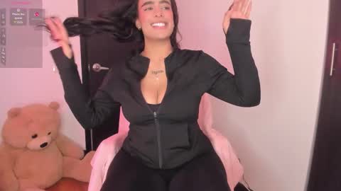 Sophie  online show from March 31, 7:14 pm