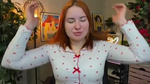 LAYLA online show from November 12, 7:32 am