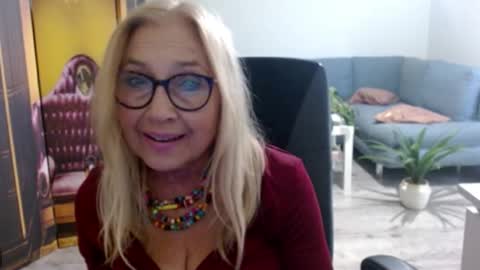 S O F I A online show from September 30, 2:05 pm