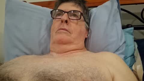 Desmon1958 online show from April 16, 8:31 pm