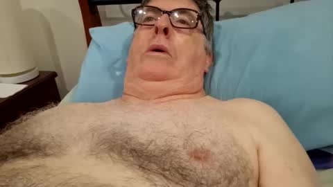 Desmon1958 online show from March 30, 8:20 pm