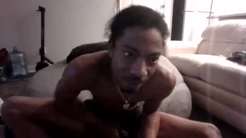 desmondkmitchellsr online show from February 21, 9:13 am