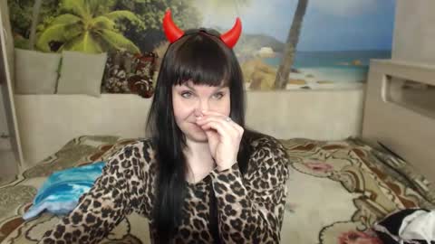 destinykiss online show from March 8, 9:24 am