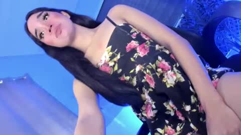 Snapshot of destinyrosexxx chatting on February 3, 7:29 am Chelsea online show from February 3, 7:29 am