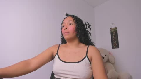 desty_y online show from April 9, 3:10 am