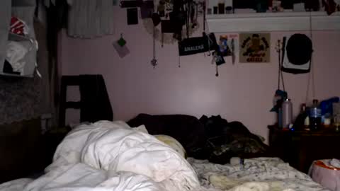 poutyangel online show from July 2, 7:46 am