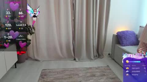 Snapshot of devilish_goddes chatting on February 15, 8:54 am Devilish Goddess online show from February 15, 8:54 am