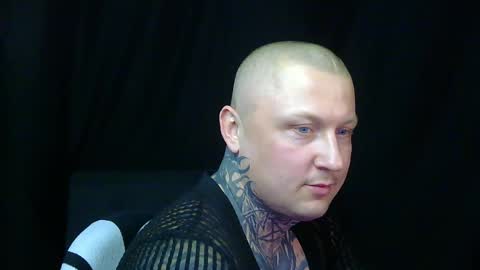 Lucian online show from April 14, 11:57 am