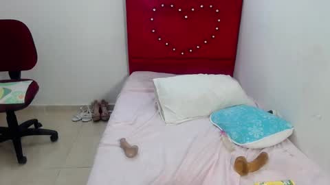 Snapshot of devorasexy2 chatting on February 2, 1:45 am Devora.. online show from February 2, 1:45 am