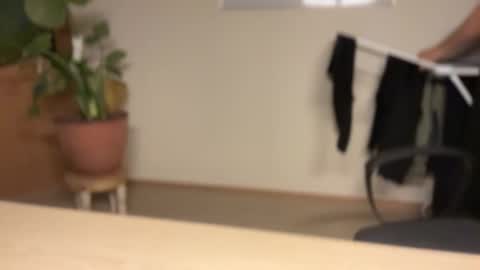 DevSwiss online show from December 14, 9:54 pm