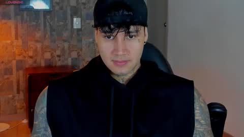 JULIAN online show from March 3, 11:12 pm