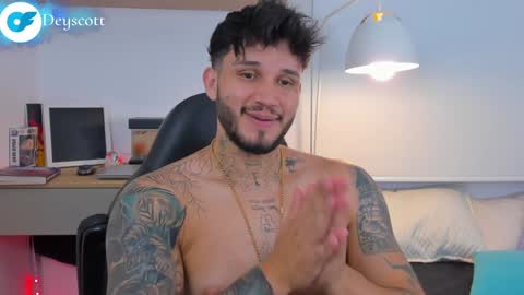 JULIAN online show from January 18, 3:20 am