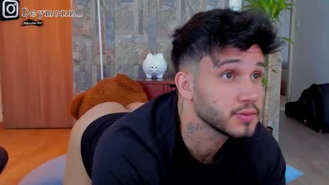 JULIAN online show from October 20, 5:07 pm