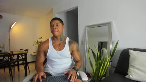 Snapshot of diagostone chatting on February 21, 2:28 am Diego online show from February 21, 2:28 am