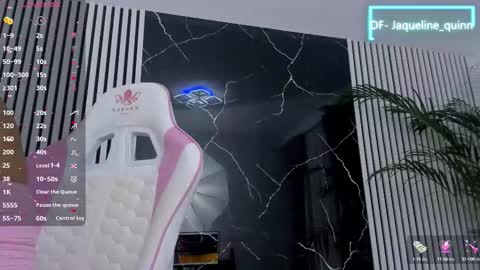Snapshot of diamond_ava_ chatting on September 8, 7:24 pm Thea online show from September 8, 7:24 pm