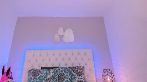 Diana Tamayo online show from March 6, 10:20 pm