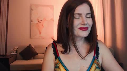 Snapshot of diana_delua chatting on September 22, 5:06 pm Diana DeLua online show from September 22, 5:06 pm