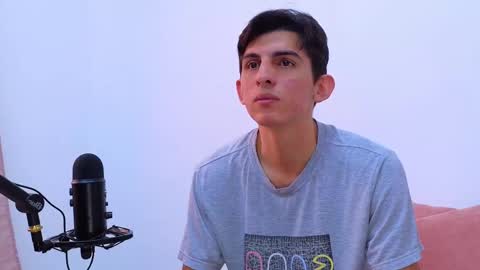 Ana  Leo online show from February 17, 12:27 pm