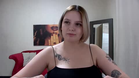 Diane Mills online show from March 11, 11:47 pm