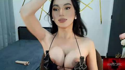 Kianna online show from December 2, 10:57 am