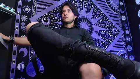 DICAPRIO online show from February 15, 12:04 am