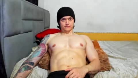 jhon online show from April 28, 9:41 pm