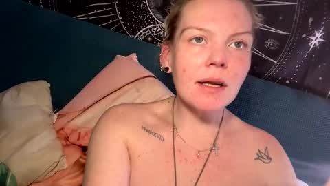 Beau online show from November 21, 3:21 pm