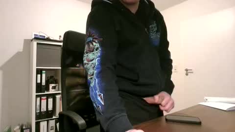 dickeeier96 online show from February 9, 7:05 pm